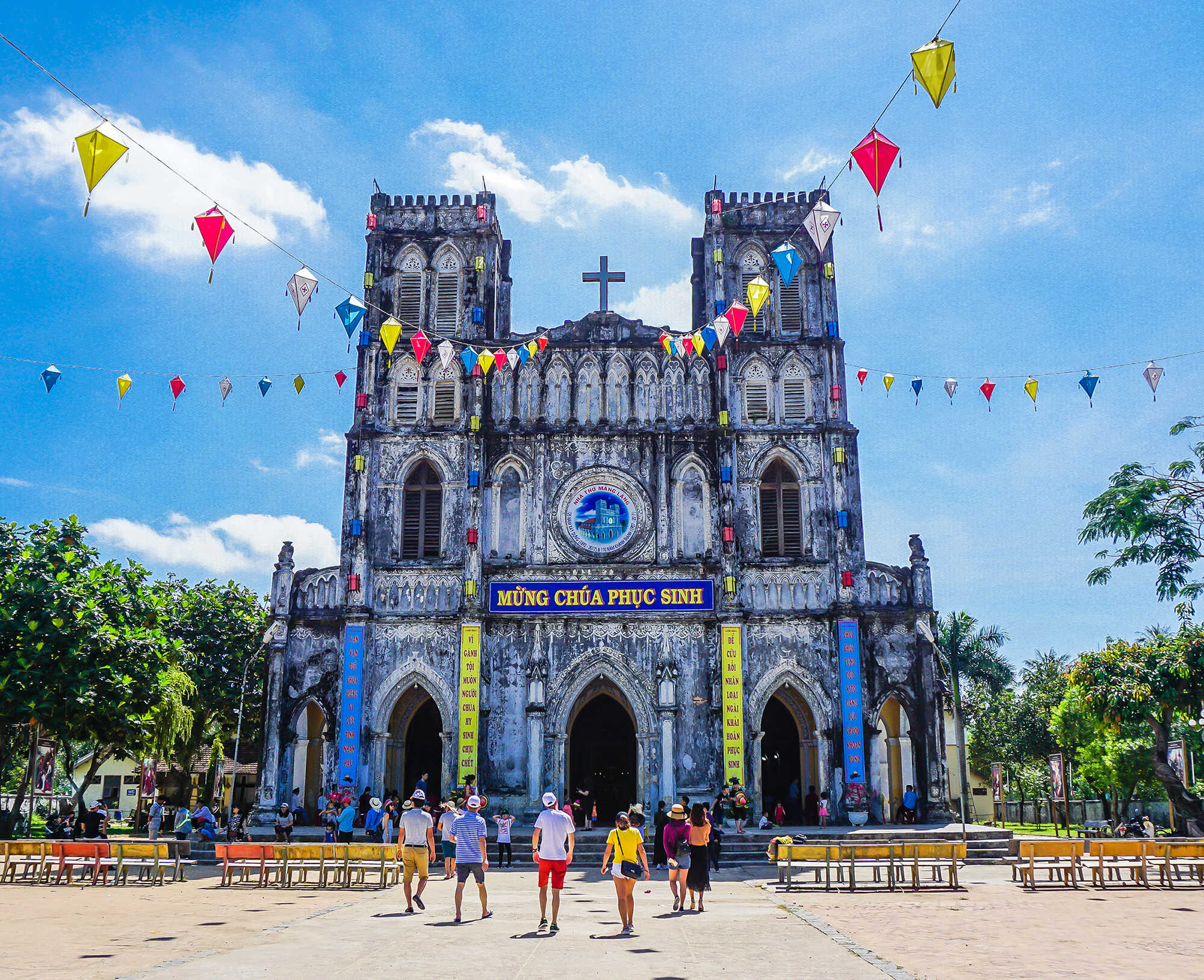 TOUR QUY NHƠN - PHÚ YÊN - XE VIP LIMOUSINE - 3 NGÀY 3 ĐÊM