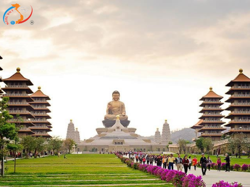 TOUR TAIWAN - KAOHSIUNG – TAICHUNG – TAIPEI