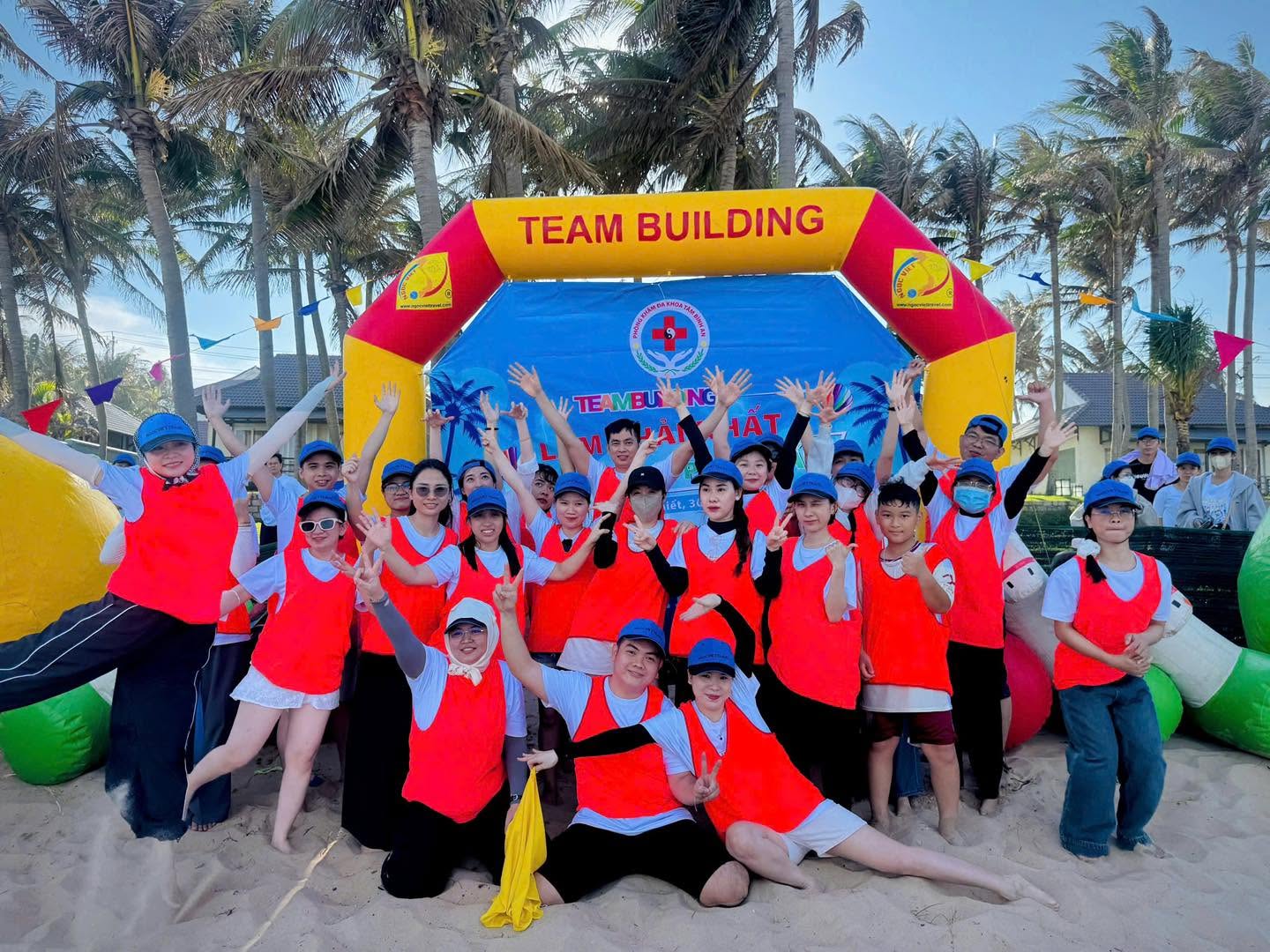 TOUR NHA TRANG 4N3Đ - TRẢI NGHIỆM CẮM TRẠI TRÊN BIỂN